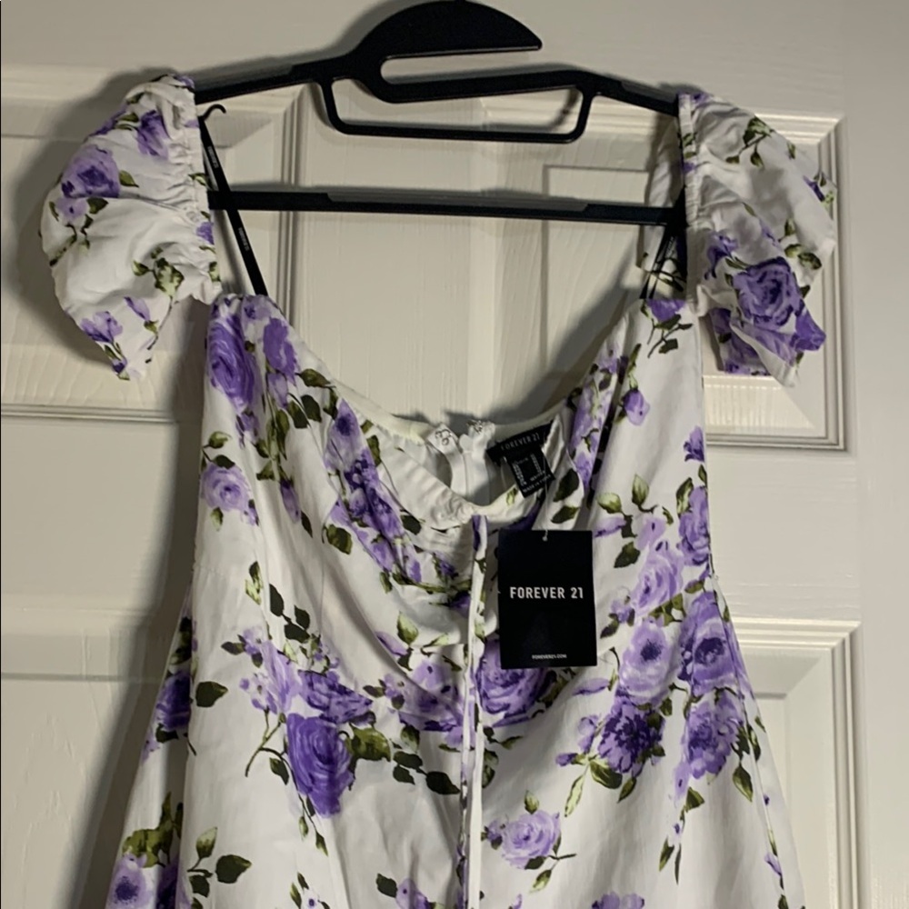 Puff Sleeve Top - Purple & White - Picture 3 of 9